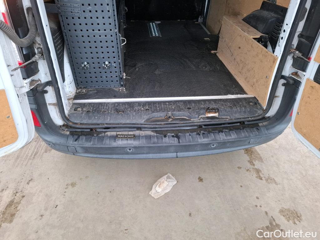  Renault  Kangoo  Express Maxi Extra (Série Spéciale) 1.5 dCi 90CV BVM5 E6 #33