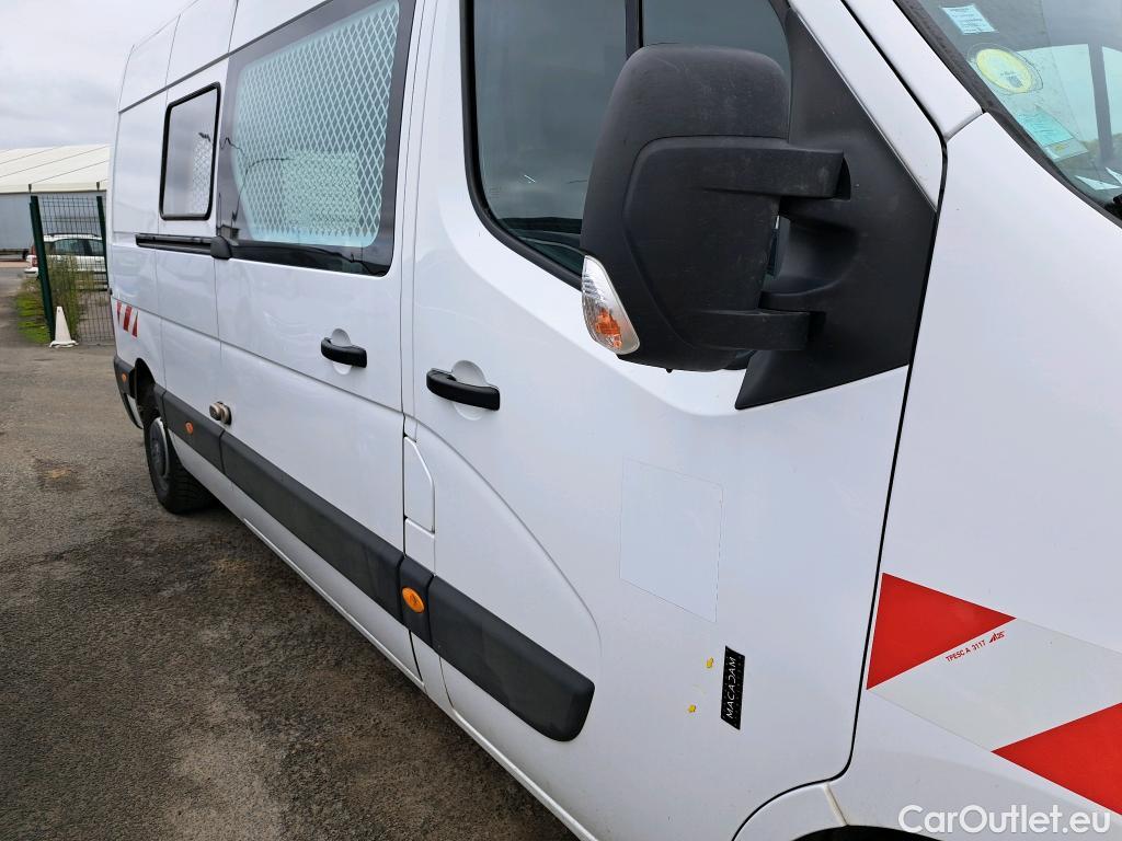  Renault  Master RENAULT  VU 4p Fourgon FG GCf Trac F3500 L3H2 Energy dCi 145 E6 #40