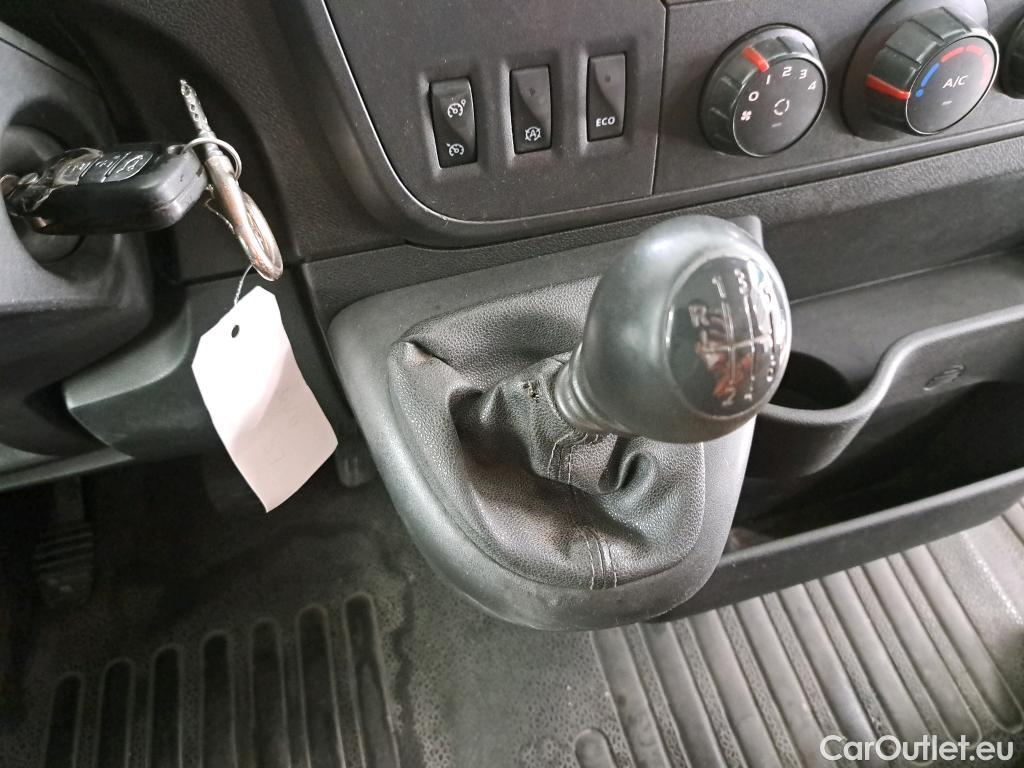  Renault  Master RENAULT  VU 4p Fourgon FG GCf Trac F3300 L2H2 dCi 110 S&S Euro6 #20