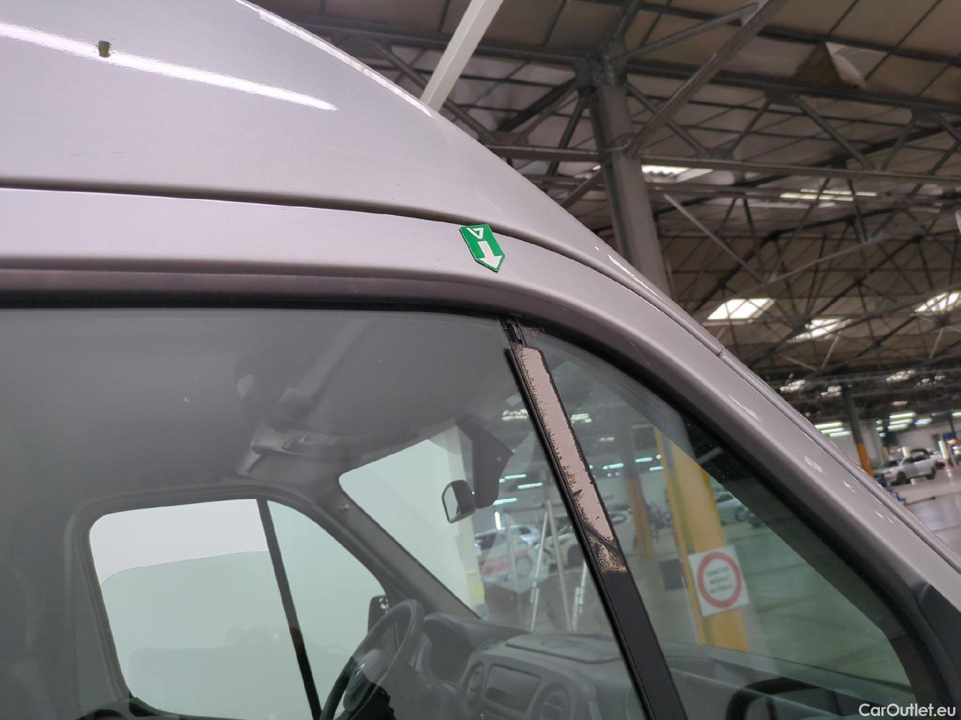  Renault  Master  III Fourgon L1H2 3 5 (HD) Grand Confort dCi 145CV BVM6 E6 #53
