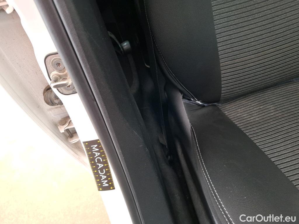  Peugeot  208  Affaire Pro 1.6 HDi 75CV BVM5 E6 #33