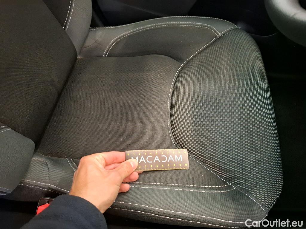  Renault  Clio  IV Air MediaNav 1.5 dCi 90CV BVM5 E6 #22