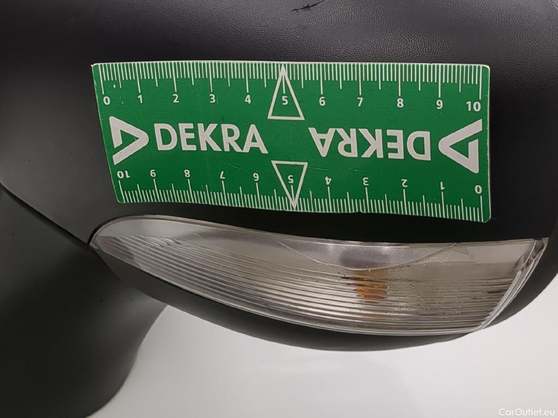  Renault  Clio RENAULT  Société VU 5p Berline Air dCi 75 #19