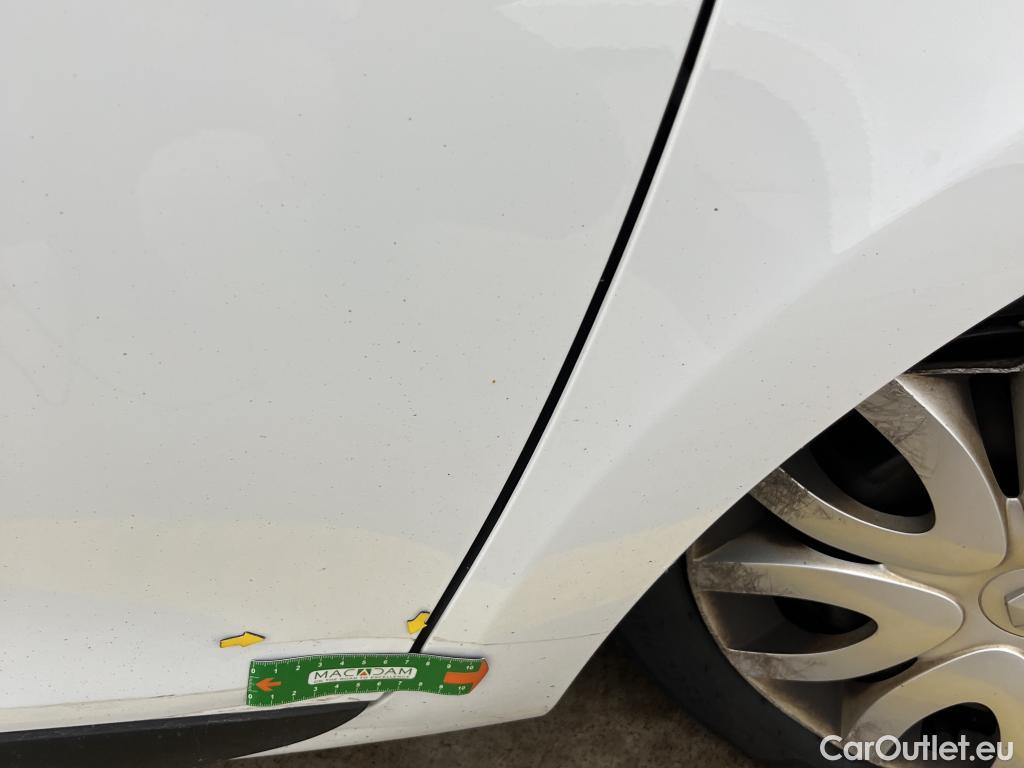  Renault  Clio  IV Air MediaNav 1.5 dCi 75CV BVM5 E6 #11