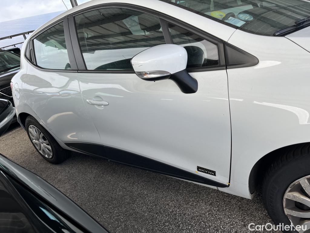 Renault  Clio  IV Air MediaNav 1.5 dCi 75CV BVM5 E6 #12
