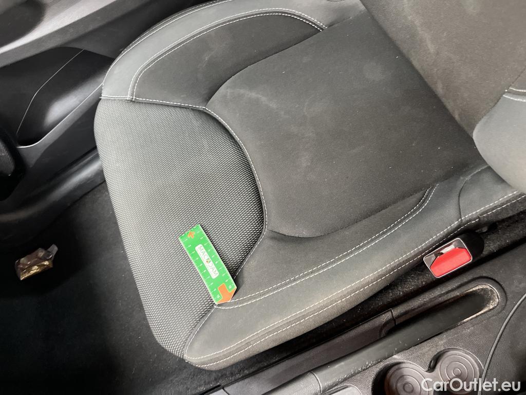  Renault  Clio  IV Air MediaNav 1.5 dCi 75CV BVM5 E6 #42
