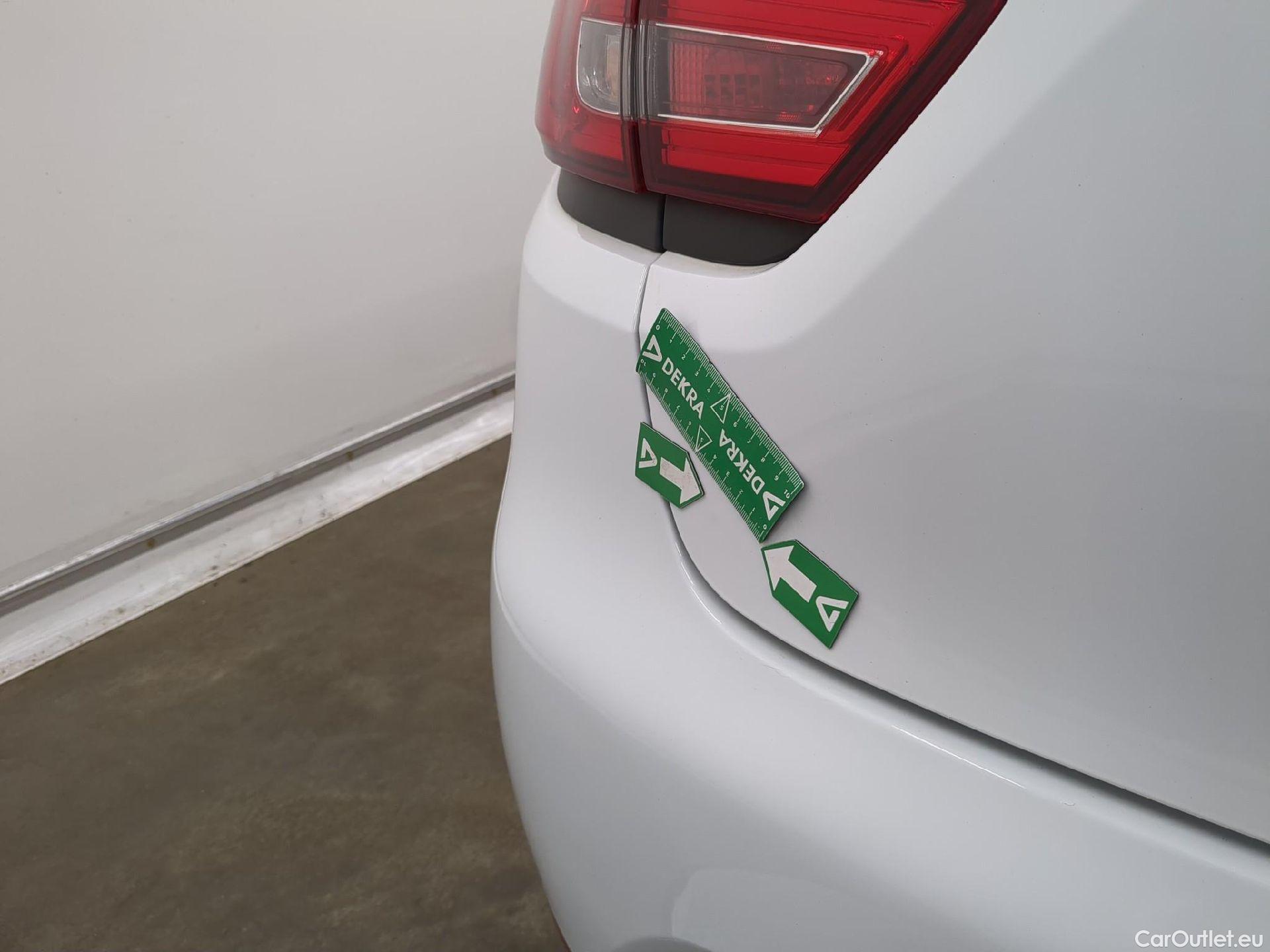  Renault  Clio RENAULT  Société VU 5p Berline Air dCi 75 #36