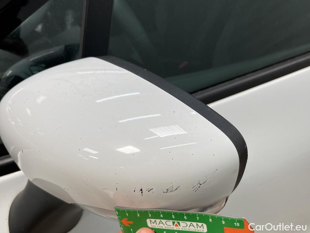  Renault  Clio  IV Air MediaNav 1.5 dCi 75CV BVM5 E6 #41