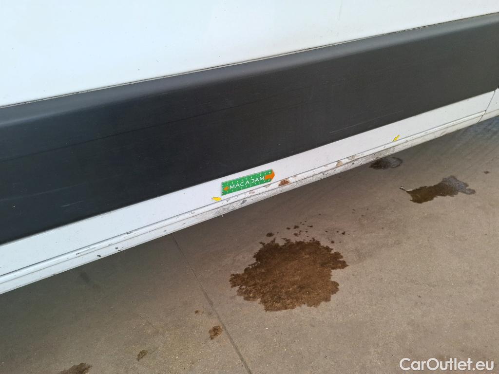  Peugeot  Boxer PEUGEOT  VU 4p Fourgon BLUEHDI 110 PREMIUM 330 L1H1 #10