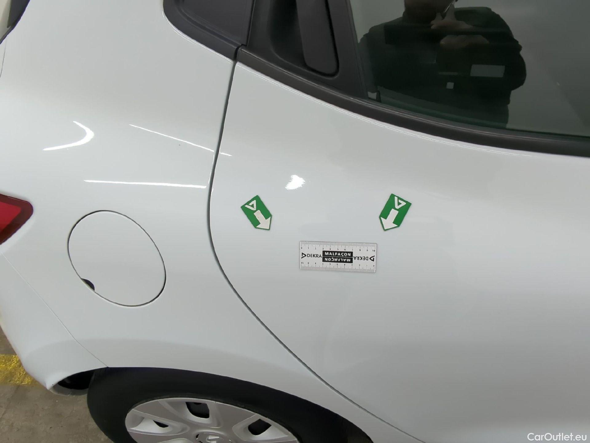  Renault  Clio RENAULT  Société VU 5p Berline Air dCi 75 #10