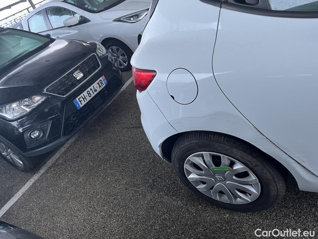  Renault  Clio  IV Air MediaNav 1.5 dCi 75CV BVM5 E6 #35