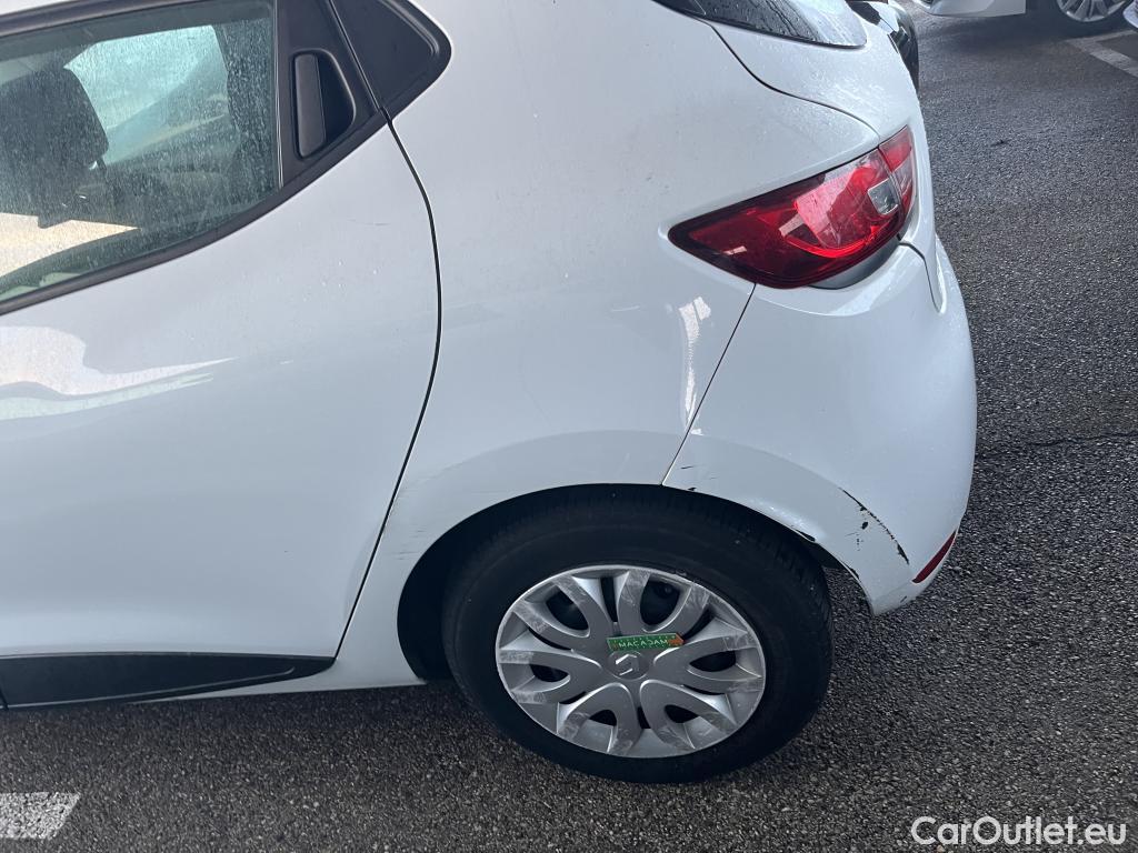  Renault  Clio  IV Air MediaNav 1.5 dCi 75CV BVM5 E6 #38