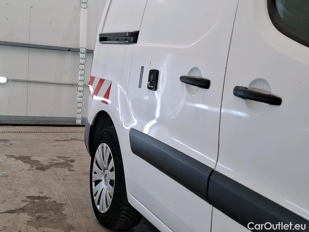  Citroen  Berlingo  Fourgon Business L1 (Court) 1.6 BlueHDi 100CV BVA6 E6 #13