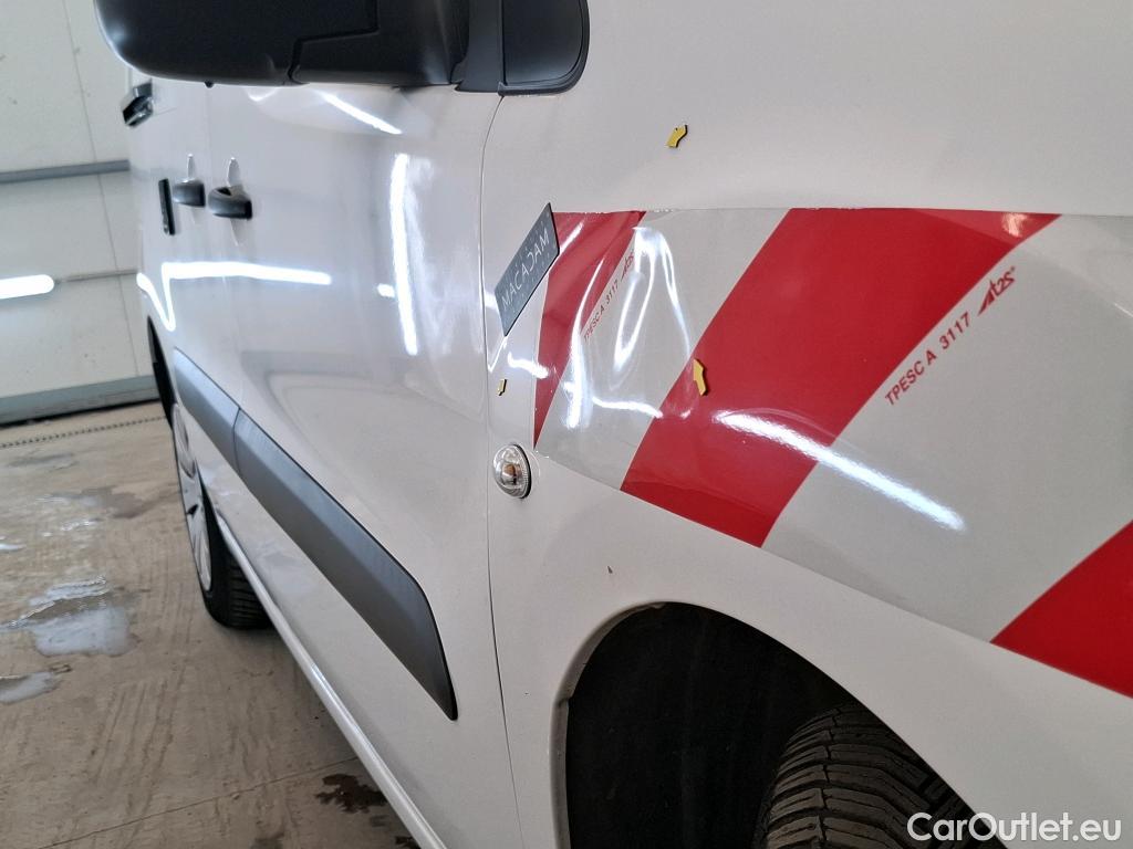  Citroen  Berlingo  Fourgon Business L1 (Court) 1.6 BlueHDi 100CV BVA6 E6 #19
