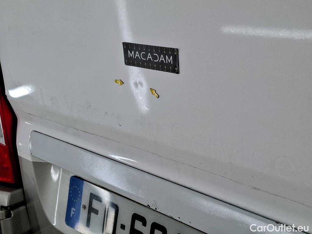  Citroen  Jumper CITROEN  / 2014 / 4P / Fourgon tôlé 35 L3H2 BlueHDi 110 BVM6 Club #37