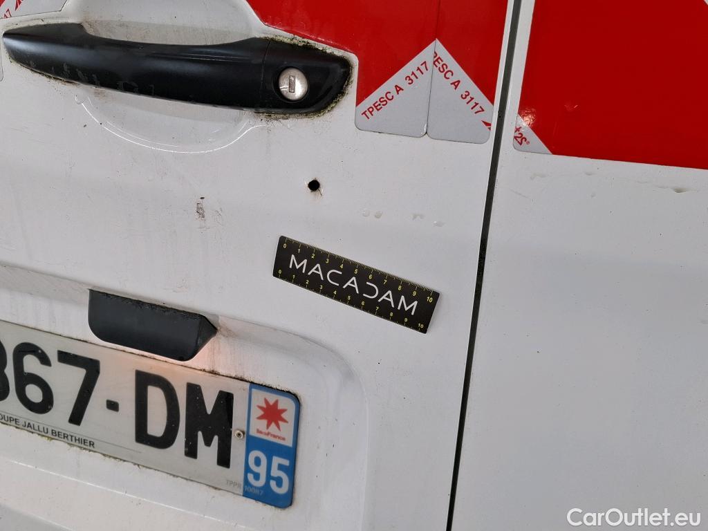  Citroen  Jumpy CITROEN  VU 4p Fourgon Taille M BlueHDi 120 S&S BVM6 Business #23