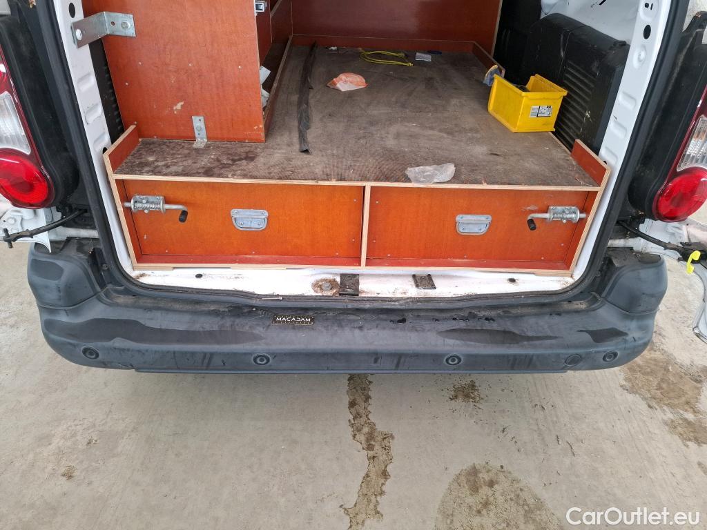  Citroen  Berlingo  Fourgon Business L1 (Court) 1.6 BlueHDi 100CV BVA6 E6 #27