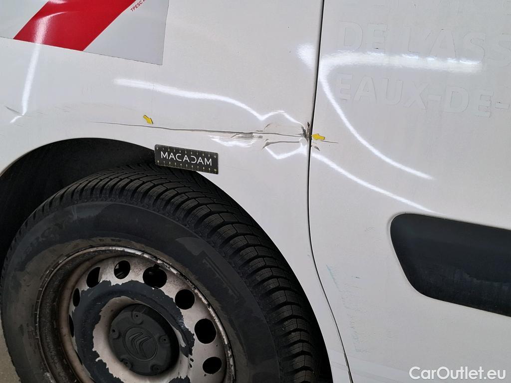  Citroen  Berlingo CITROEN  VU 3p Fourgonnette BlueHDi 100  ETG6 Club M #3