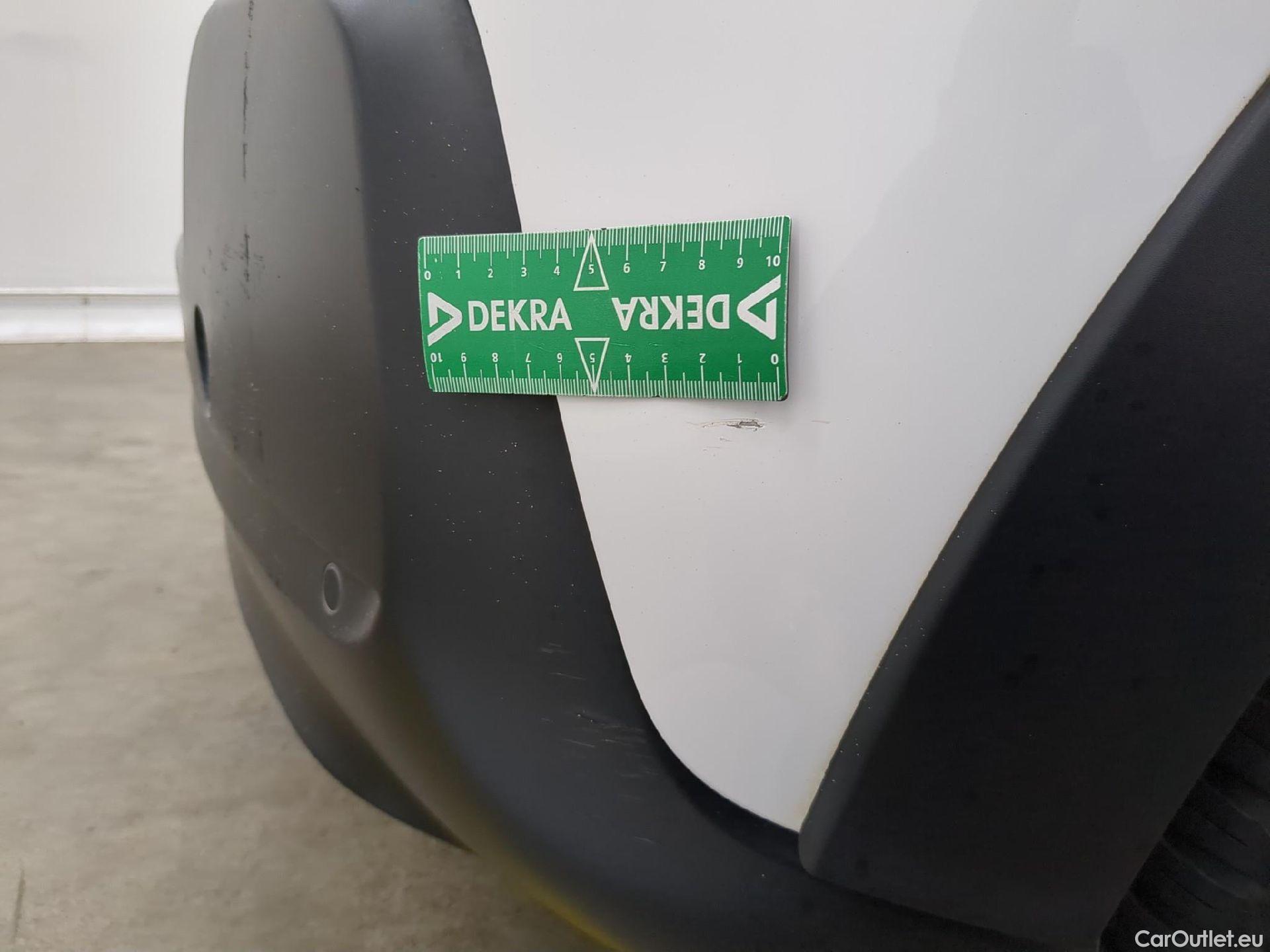  Citroen  C3  Société Feel Nav 1.5 BlueHDI 100CV BVM6 E6dT #46