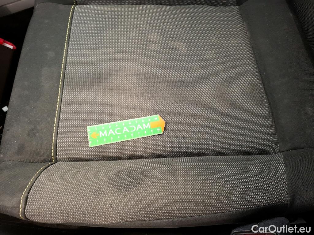  Citroen  C3  Société Feel Nav 1.2 PureTech 80CV BVM5 E6d #8