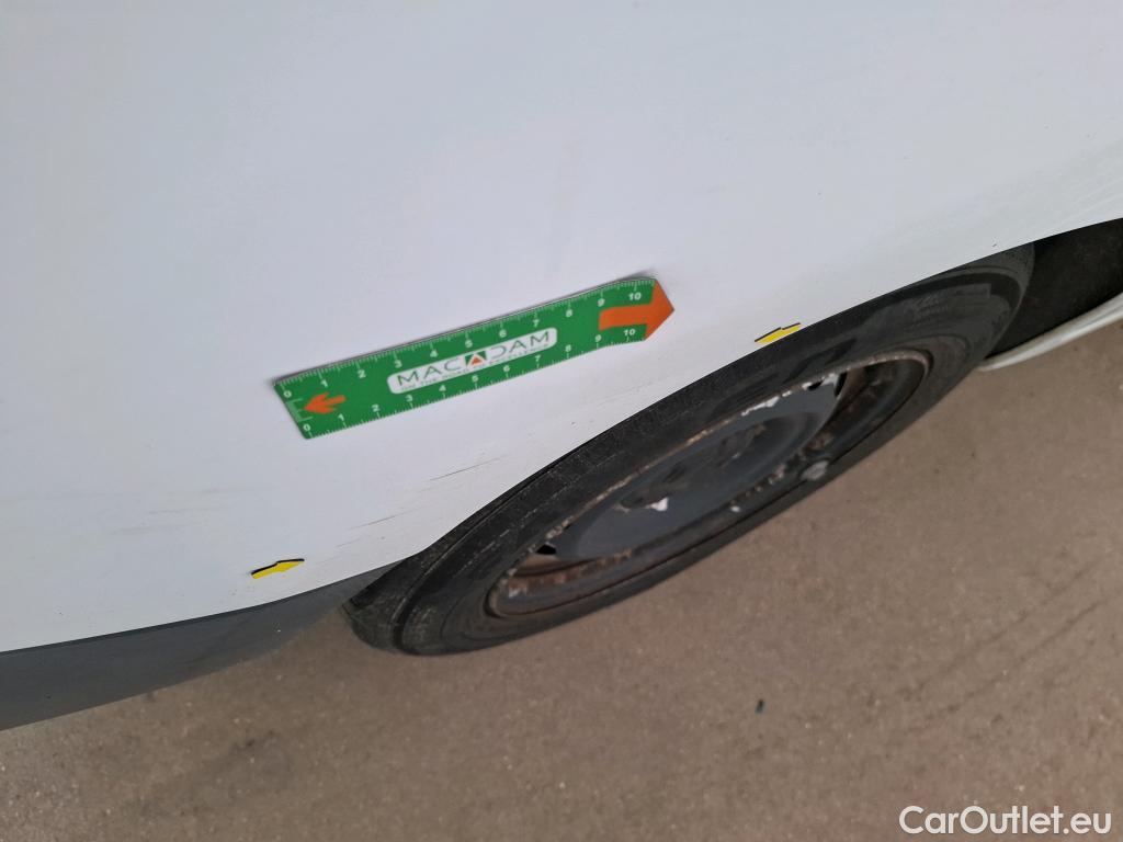  Citroen  Berlingo  Fourgon Club L1 (Court) 1.6 BlueHDi 100CV BVM5 E6 #4