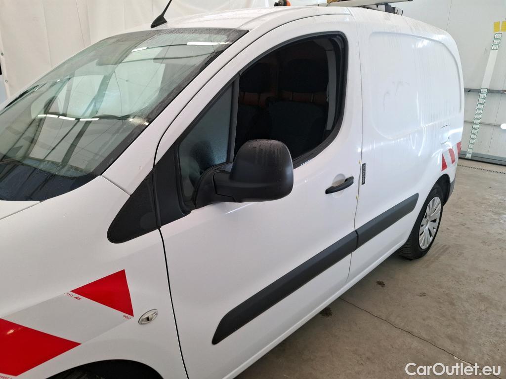  Citroen  Berlingo  Fourgon Business L1 (Court) 1.6 BlueHDi 100CV BVA6 E6 #24