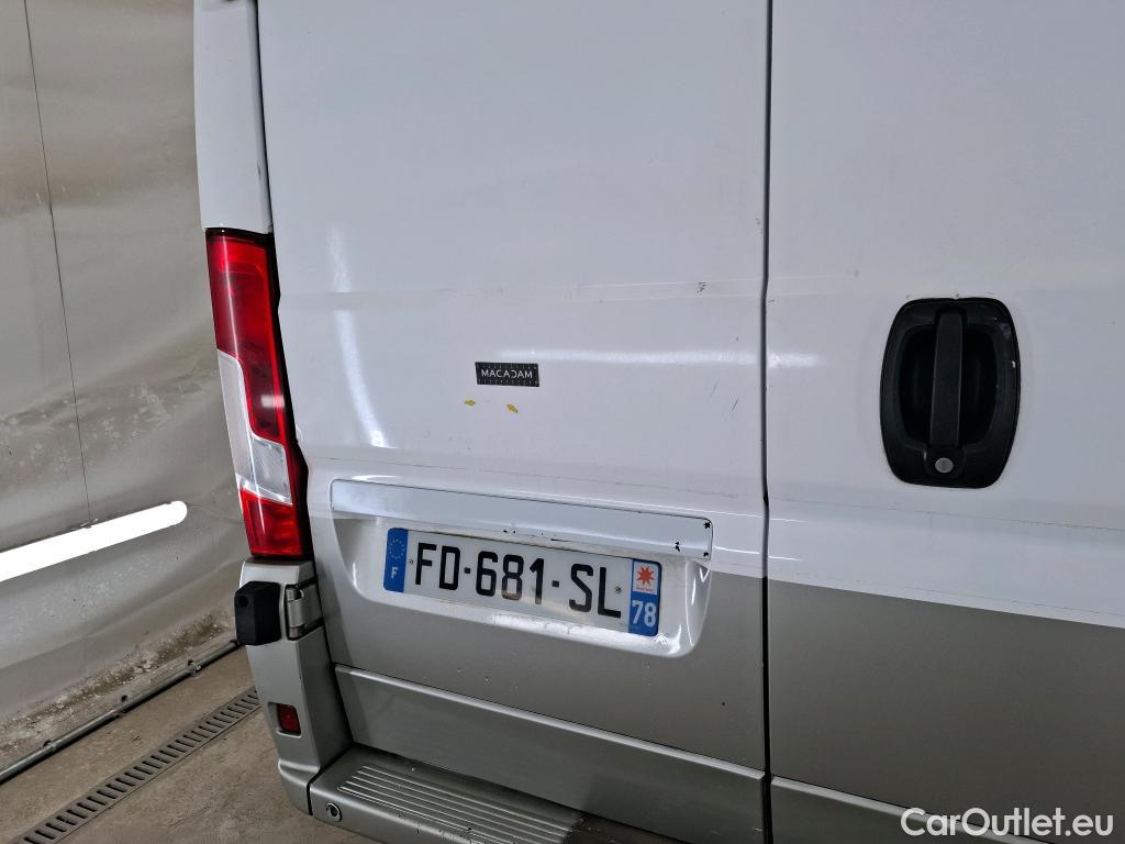  Citroen  Jumper CITROEN  / 2014 / 4P / Fourgon tôlé 35 L3H2 BlueHDi 110 BVM6 Club #36