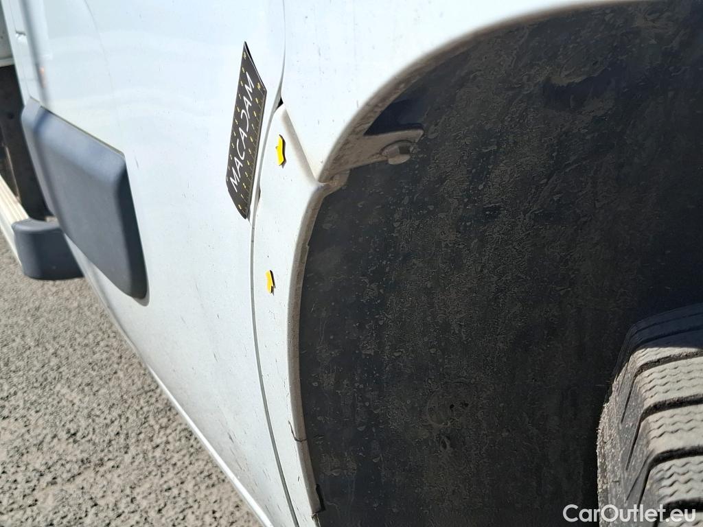  Renault  Master Renault V.I.  VU 2p Châssis cabine 2.3 150.35 CC L2 PFC C E4 P-MS #14