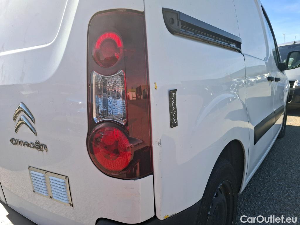  Citroen  Berlingo  Fourgon Club L1 (Court) 1.6 BlueHDi 100CV BVM5 E6 #1