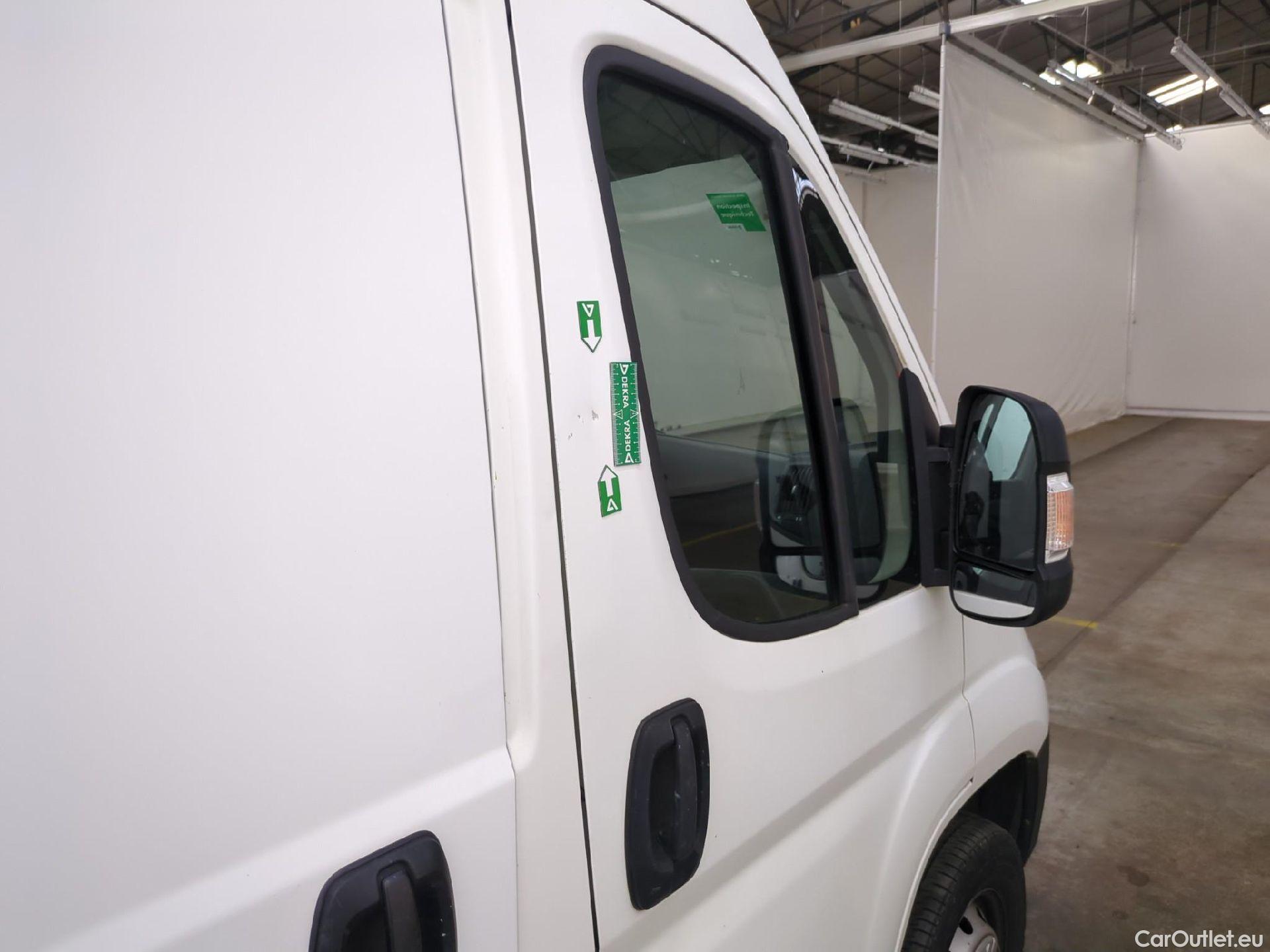  Peugeot  Boxer PEUGEOT  / 2014 / 4P / Fourgon tôlé BLUEHDI 130 S&S PREMIUM PA 335 L2H2 #29