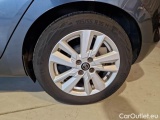  Nissan  Micra NISSAN  / 2016 / 5P / BERLINA IG 71 ACENTA #19