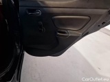  Nissan  Micra NISSAN  / 2016 / 5P / BERLINA IG 71 ACENTA #82