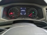  Volkswagen  T-ROC VOLKSWAGEN  / 2017 / 5P / SUV 1.5 TSI ACT BUSINESS DSG #4