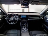 Alfa Romeo   STELVIO ALFA ROMEO / 2017 / 5P / SUV 2.2 TURBO DIESEL 190CV BUSINESS AT8 Q4 #3