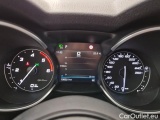  Alfa Romeo   STELVIO ALFA ROMEO / 2017 / 5P / SUV 2.2 TURBO DIESEL 190CV BUSINESS AT8 Q4 #4