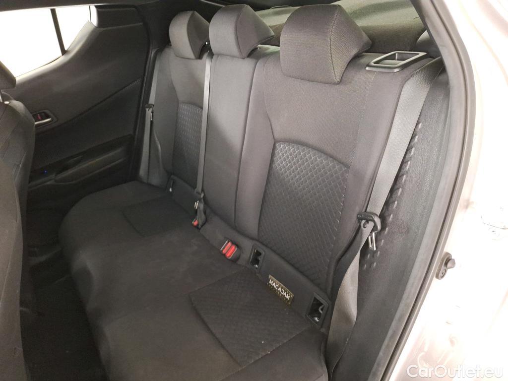  Toyota  C-HR TOYOTA  / 2016 / 5P / SUV 2.0 HYBRIDE 184 DYNAMIC BUSINESS #65