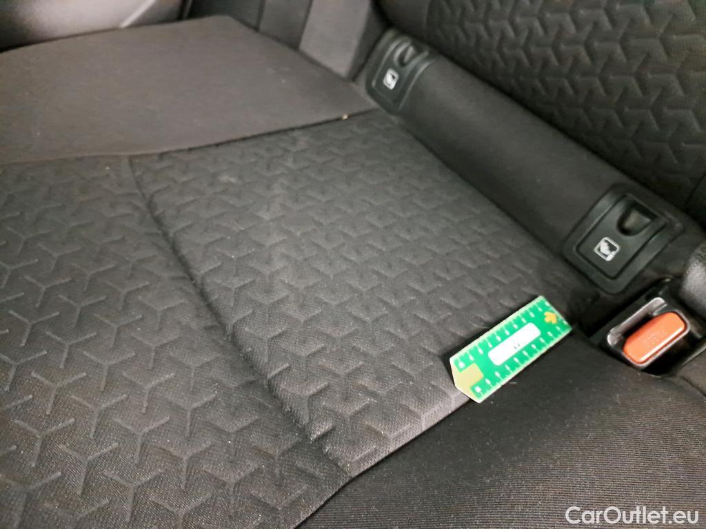  Toyota  Yaris Cross TOYOTA  Hybride / 2021 / 5P / SUV 1.5 HYBRID 116H DESIGN AWD AUTO #10