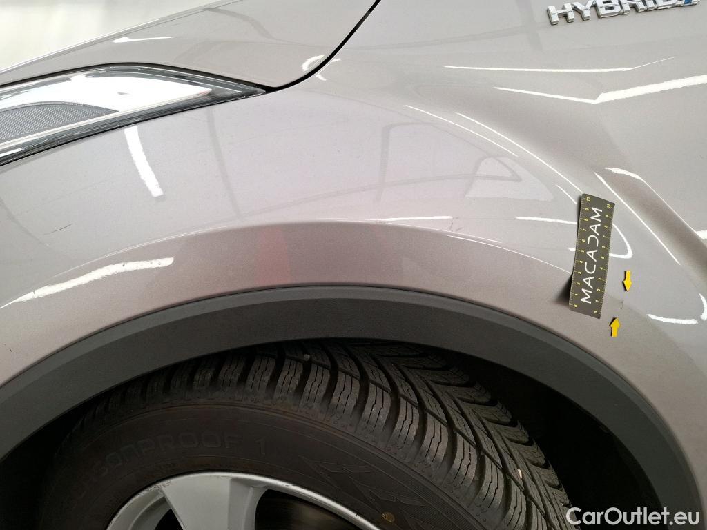  Toyota  C-HR TOYOTA  / 2016 / 5P / SUV 1.8 HYBRIDE 122 DYNAMIC BUSINESS #3