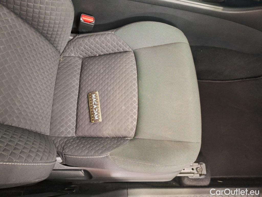  Toyota  C-HR TOYOTA  / 2016 / 5P / SUV 2.0 Hybride 184 Dynamic Business Beyond #1