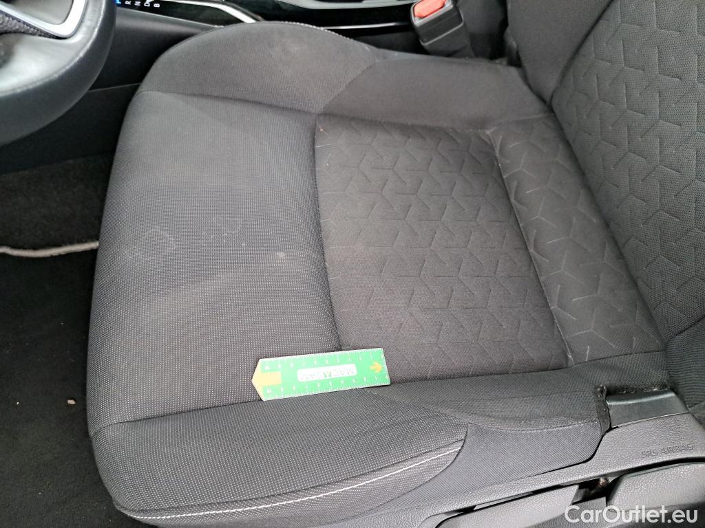  Toyota  Corolla TOYOTA  / 2018 / 5P / Berline Hybride 122h Dynamic Business #4