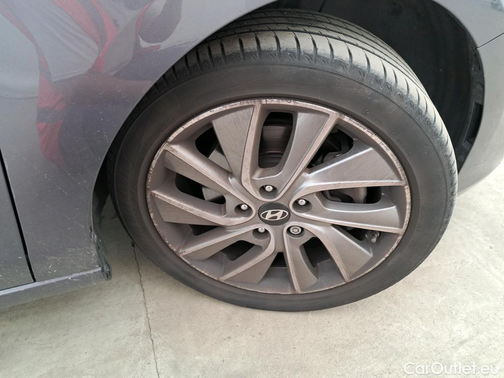  Hyundai  i30 HYUNDAI  5p Berline 1.0 T-GDI 120 Edition #Mondial #7