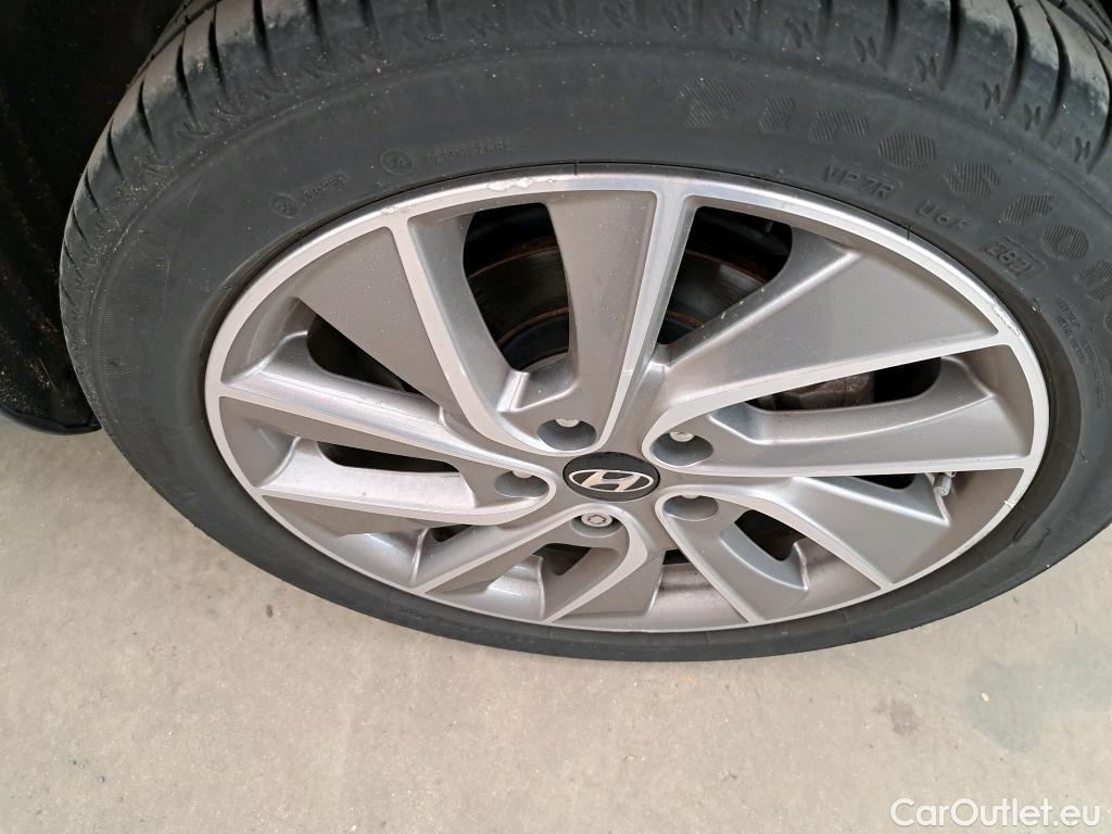  Hyundai  i30 HYUNDAI  5p Berline 1.0 T-GDI 120 Edition #Mondial #14