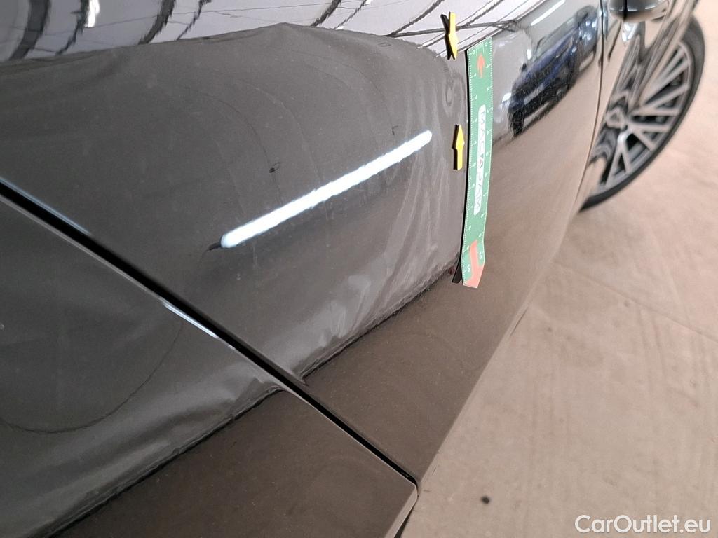  Mercedes  CLA-Klasse MERCEDES-BENZ CLA Coupe / 2019 / 4P / Coupé CLA 200 d Business Line BA8 #10