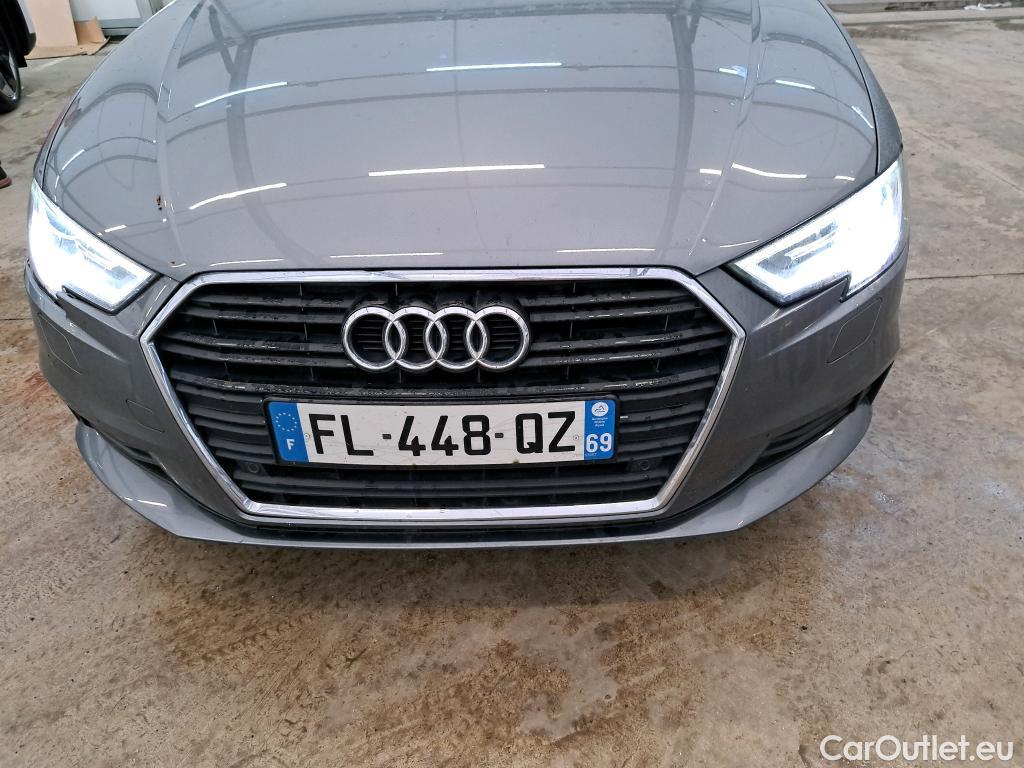 Audi  A3 AUDI  Sportback / 2016 / 5P / Berline 30 TDI 116 BUSINESS LINE #5