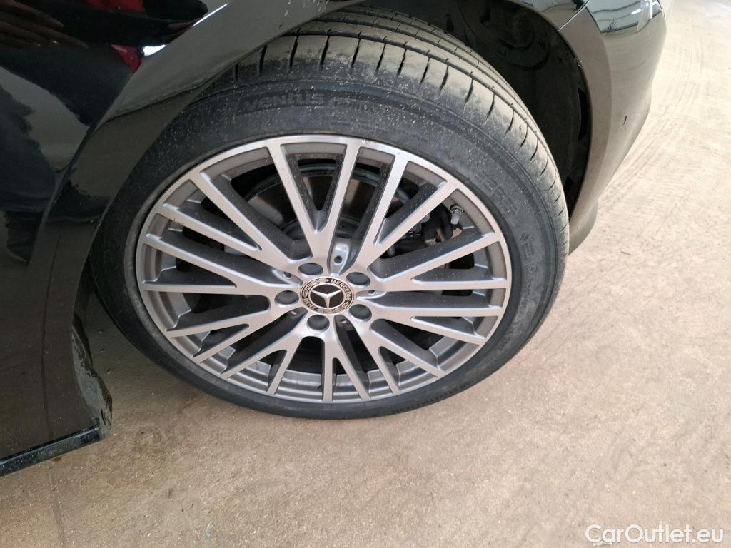  Mercedes  CLA-Klasse MERCEDES-BENZ CLA Coupe / 2019 / 4P / Coupé CLA 200 d Business Line BA8 #15