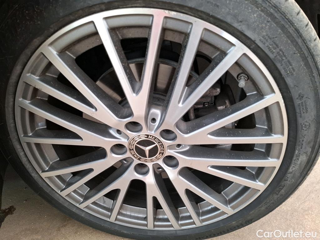  Mercedes  CLA-Klasse MERCEDES-BENZ CLA Coupe / 2019 / 4P / Coupé CLA 200 d Business Line BA8 #16