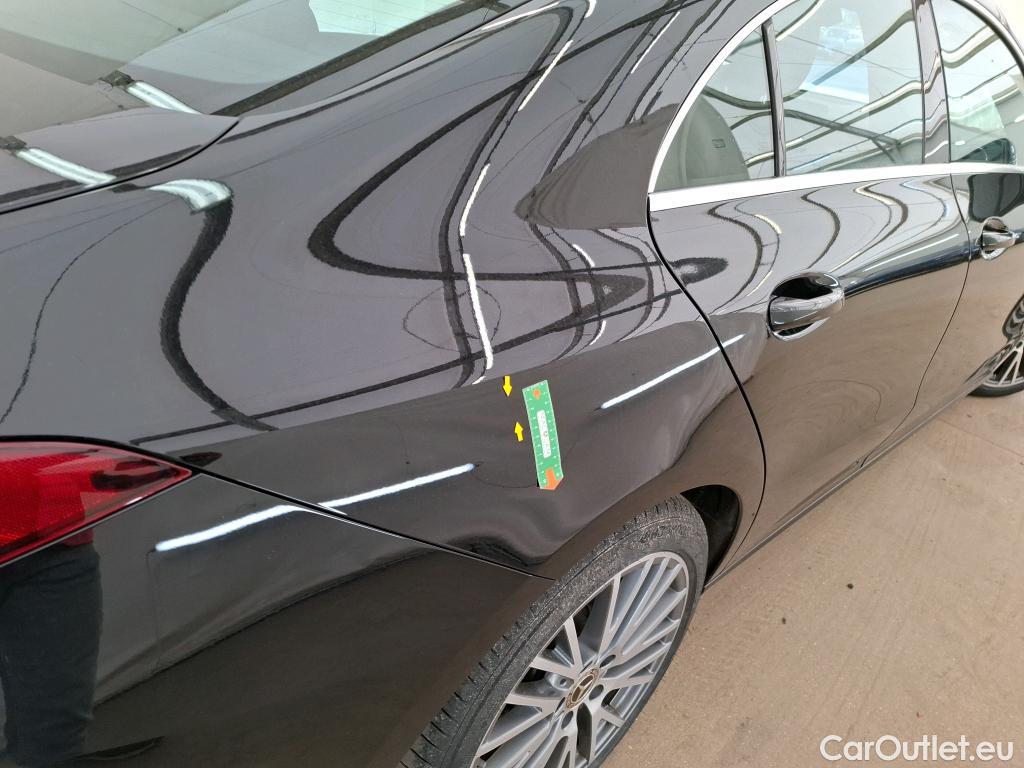  Mercedes  CLA-Klasse MERCEDES-BENZ CLA Coupe / 2019 / 4P / Coupé CLA 200 d Business Line BA8 #9