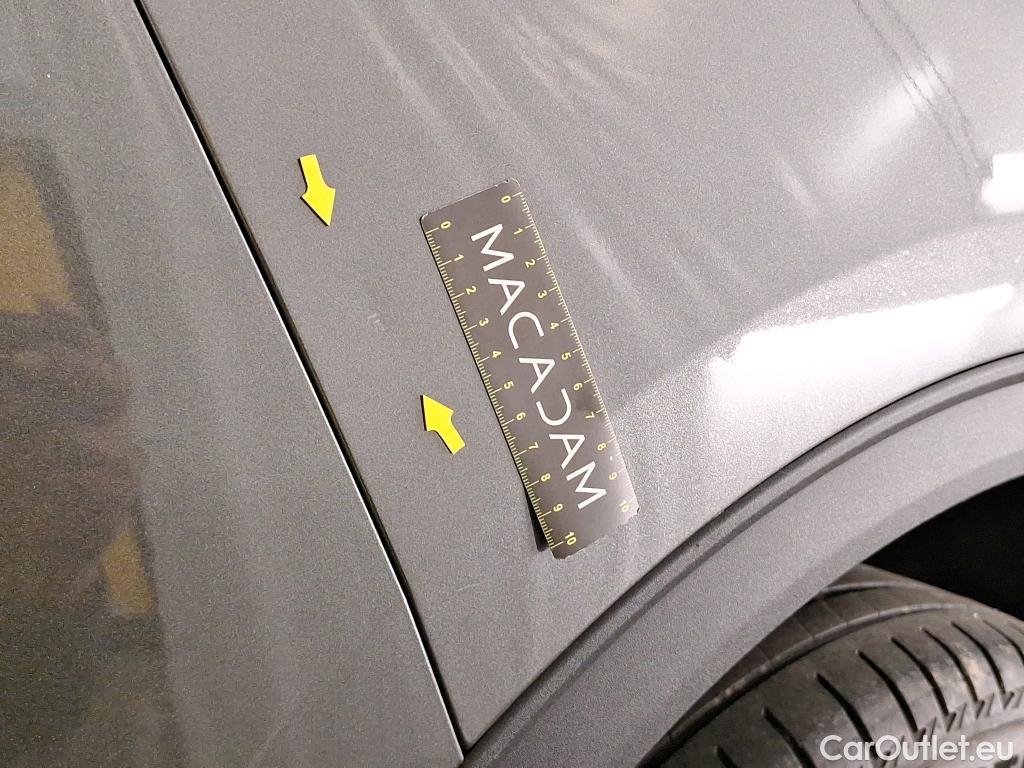  Ford  Kuga FORD  / 2019 / 5P / SUV 2.5 190 hybrid Flexifuel Pshift Titanium #7
