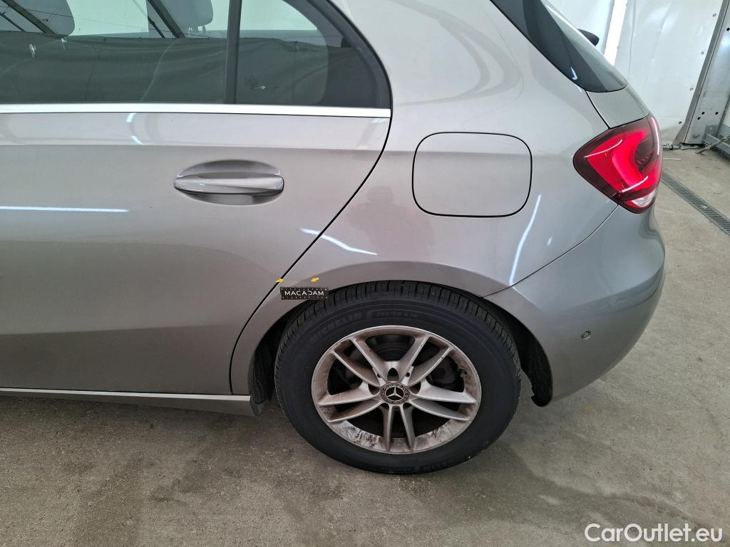  Mercedes  A-Klasse MERCEDES-BENZ Classe A / 2018 / 5P / Berline A 180 d Business Line 7G-DCT #1