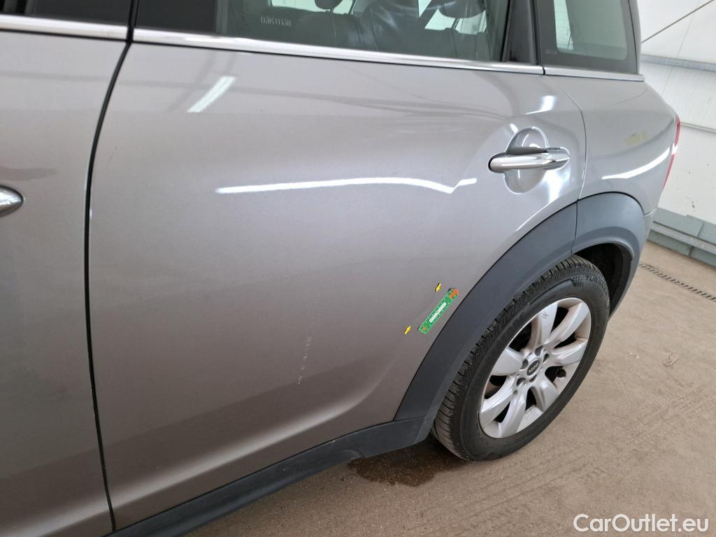  Mini  Countryman MINI  / 2016 / 5P / Crossover Cooper SE ALL4 Busi Design 136+88ch BVA6 #4